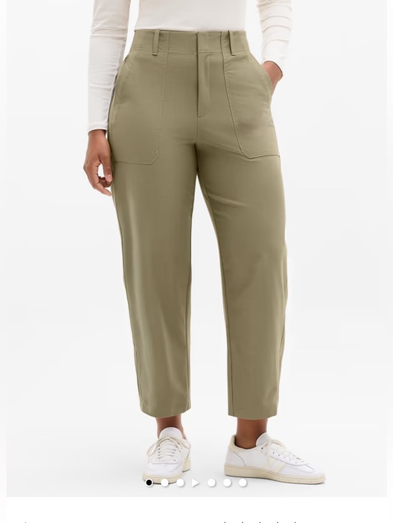 Athleta Pants - Athleta Olive Green Skyline Barrel HighRise Barrel  Pants  Sz 10 NWT - Casual,